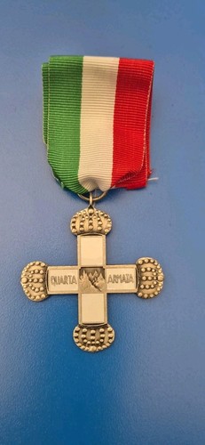 Medaglia croce quarta armata - medaglia, armata"